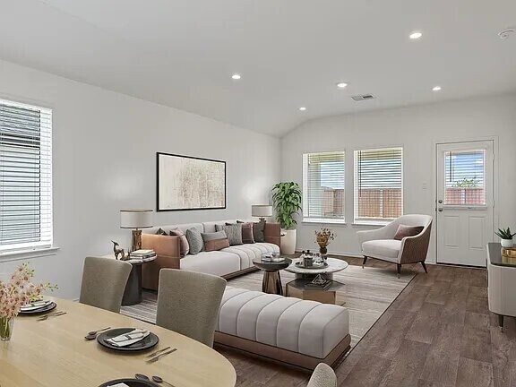 Building Photo - 3815 Turnpike Dr