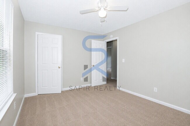 Building Photo - Chestnut Lake Preserve Gem – Beautiful 4BR Home in Lithonia