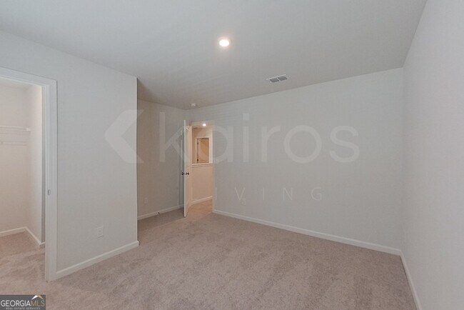 Building Photo - 195 Price Ml Trl