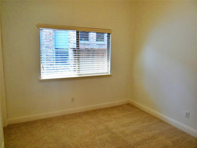 Building Photo - 831 San Clemente