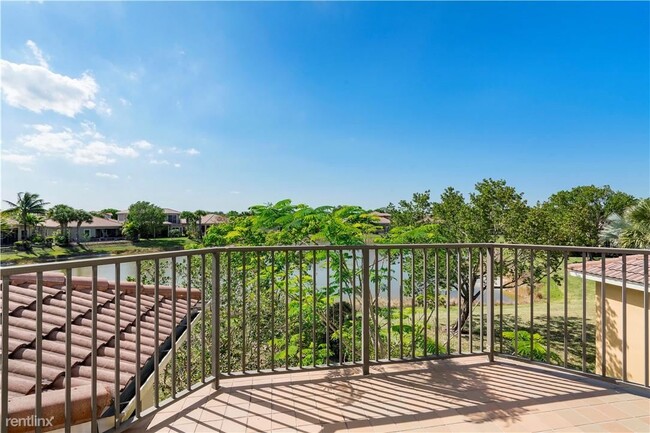 Building Photo - 4 br, 3 bath House - 12319 NW 77th Mnr