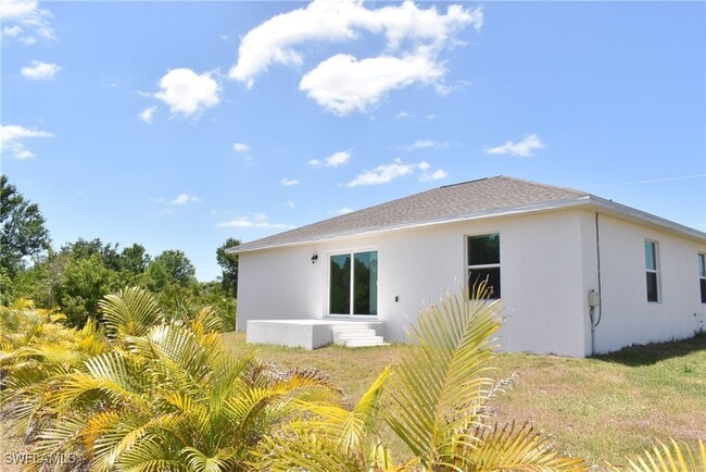 Building Photo - 126 Smallwood Rd