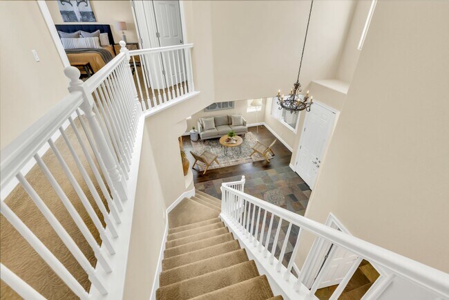 Building Photo - Summer retreat all year! Lovely Roseville Pool Home