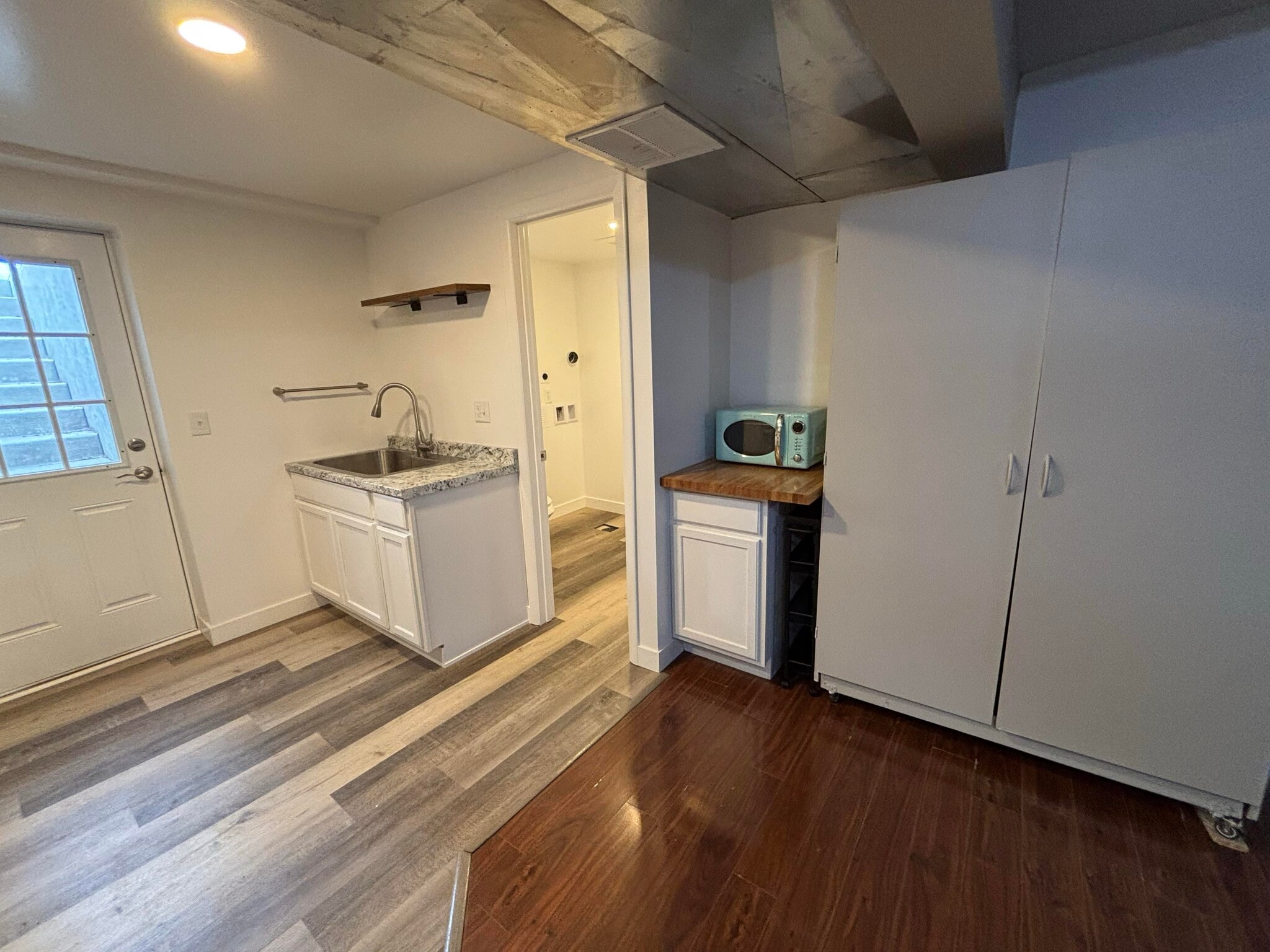 Building Photo - 2631 S Zurich Ct