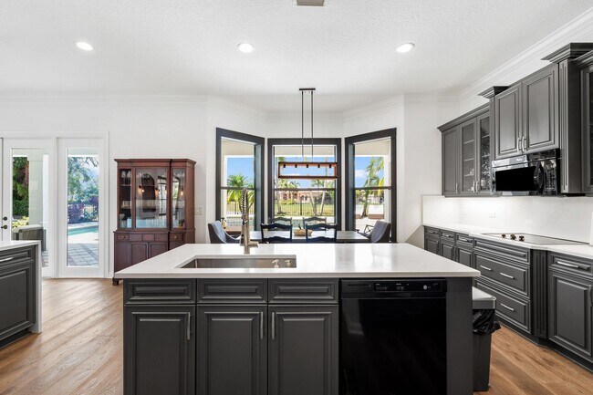 Building Photo - 11695 Sunrise View Ln