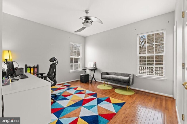 Building Photo - 13102 Ogles Hope Dr