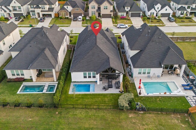 Building Photo - 9638 Birchwood Holw Trl