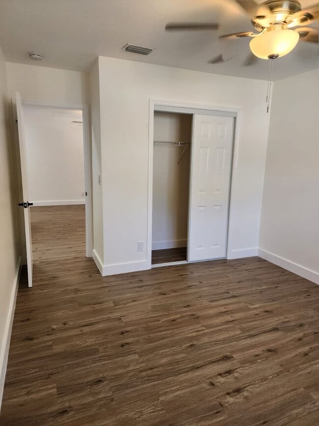 Building Photo - Beautifully Updated 2-Bedroom Home in Prime Location!