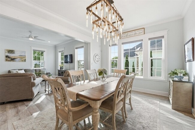 Building Photo - 10 Mariner Pass