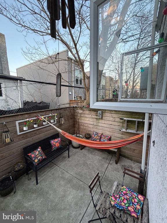 Building Photo - 2633 Earp St