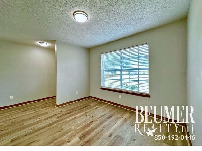 Building Photo - Lakefront Living Minutes to NAS & Perdido ...