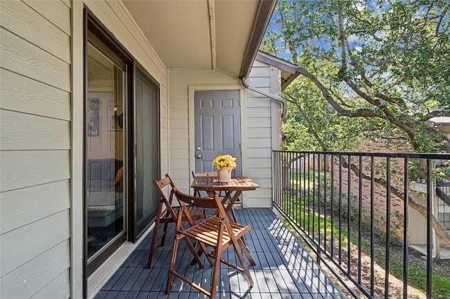 Building Photo - 5335 Bent Tree Forest Dr