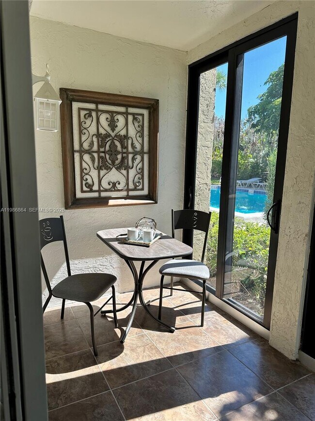 Building Photo - 4150 Jimmy Buffett Mem Hwy