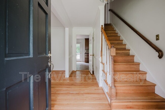 Building Photo - 10075 Aragon Dr