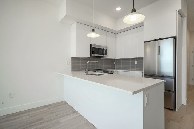 Building Photo - 2654 Coral St