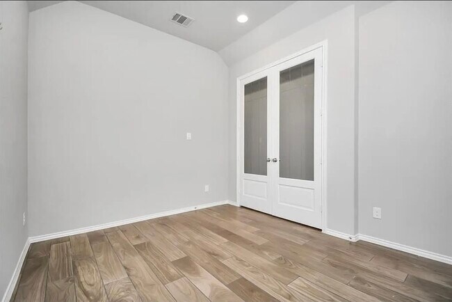 Building Photo - 12046 Texas Trumpet Trail