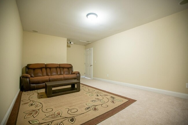 Building Photo - 336 Dunnwood Loop