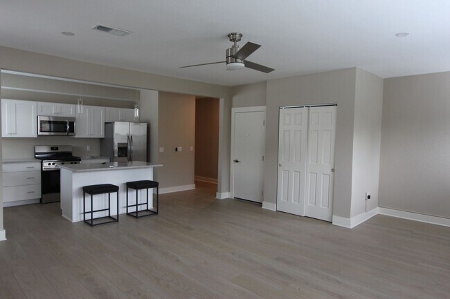 Building Photo - 1117-1119 S. Braddock Ave.