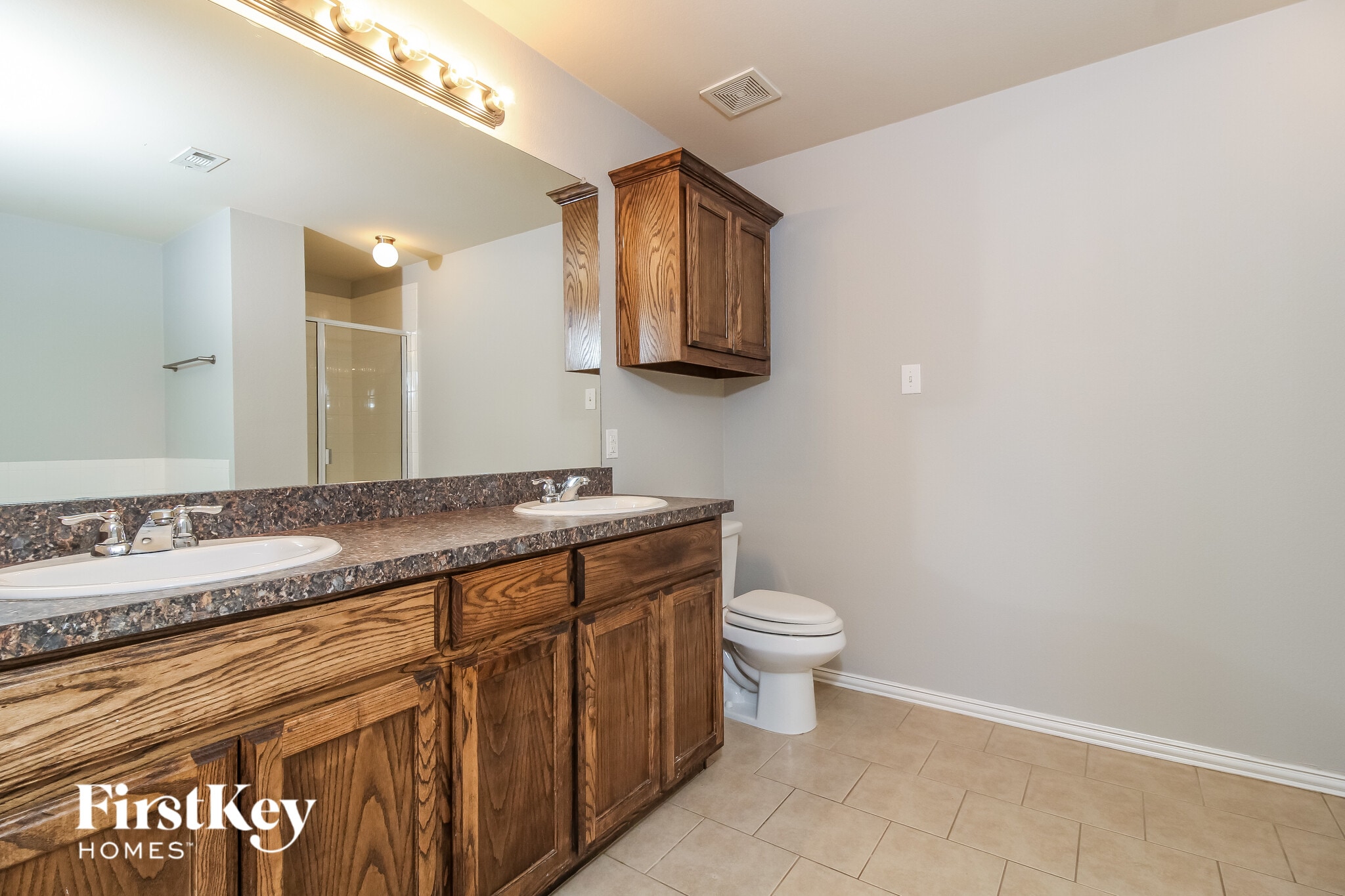 Building Photo - 1202 Jewel Ln