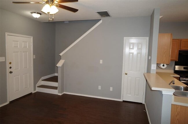Building Photo - 13700 Harris Ridge Blvd