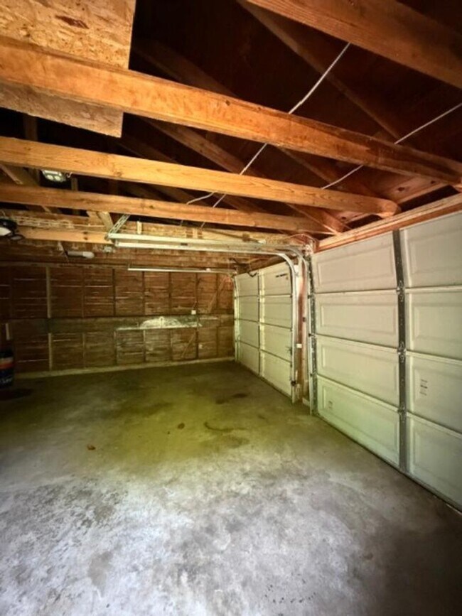 Building Photo - Updated brick home for lease near BAFB | Bossier City, LA 71112 | 3 bedrooms