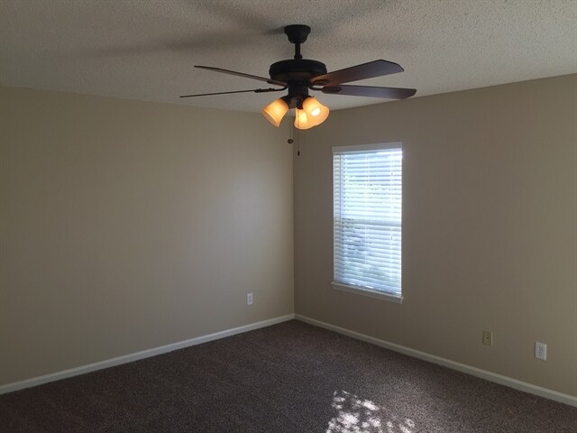 Building Photo - 11197 Windlesham Ct