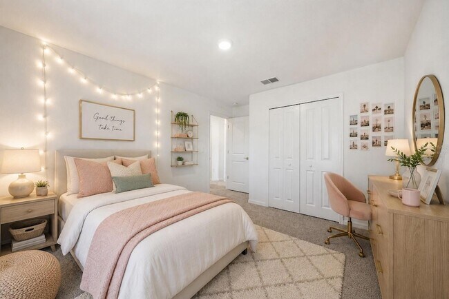 Building Photo - 8879 Coqui Song Ln
