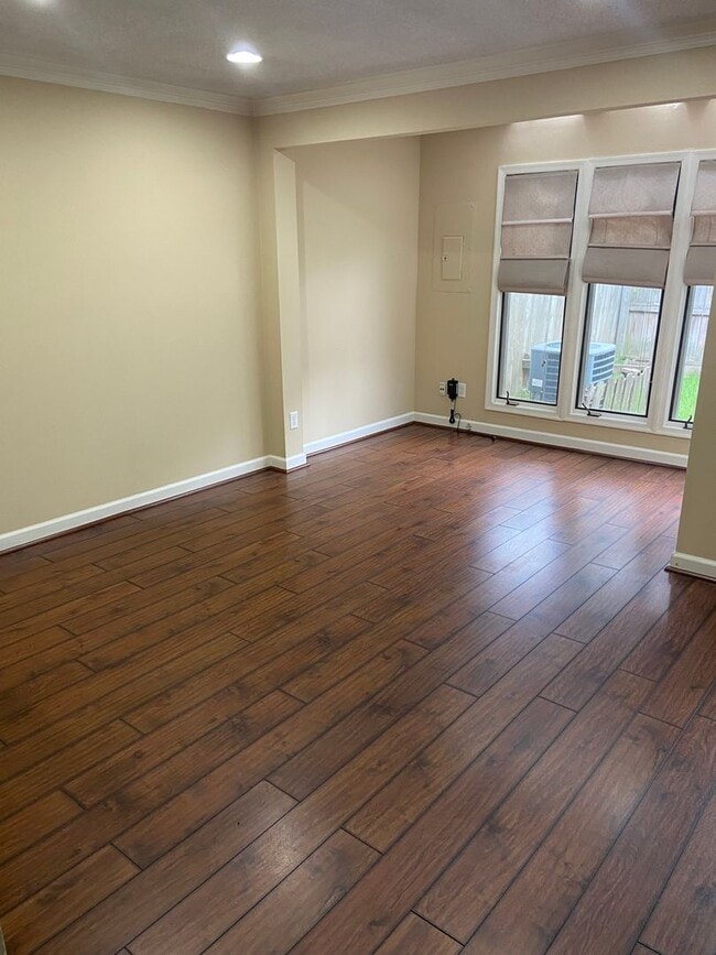 Building Photo - York County Townhouse Rental