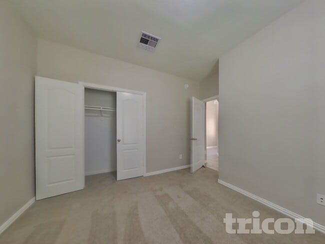 Building Photo - 9915 Bronze Mill Ln