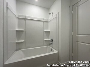 Building Photo - 788 Bullsnake Trl