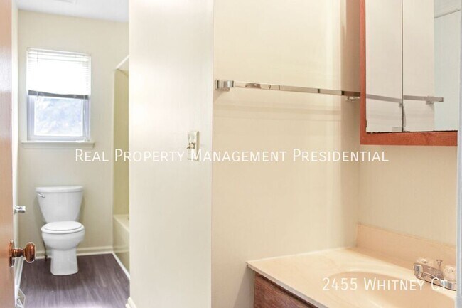 Building Photo - 2455 Whitney Ct
