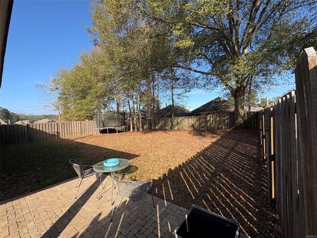 Building Photo - 9151 Cres Lodge Cir