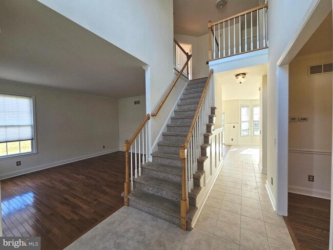 Building Photo - 165 Pitch Kettle Ct