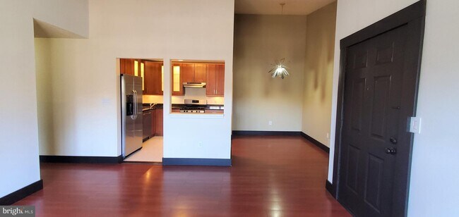 Building Photo - 18 Feiler Ct