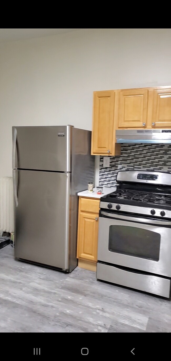 Building Photo - 60 Brighton Ave