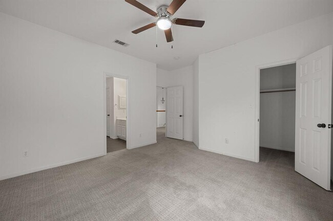 Building Photo - 1606 Buttercup Creek Blvd