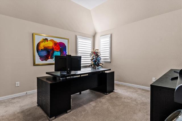 Building Photo - 3480 Newport Dr