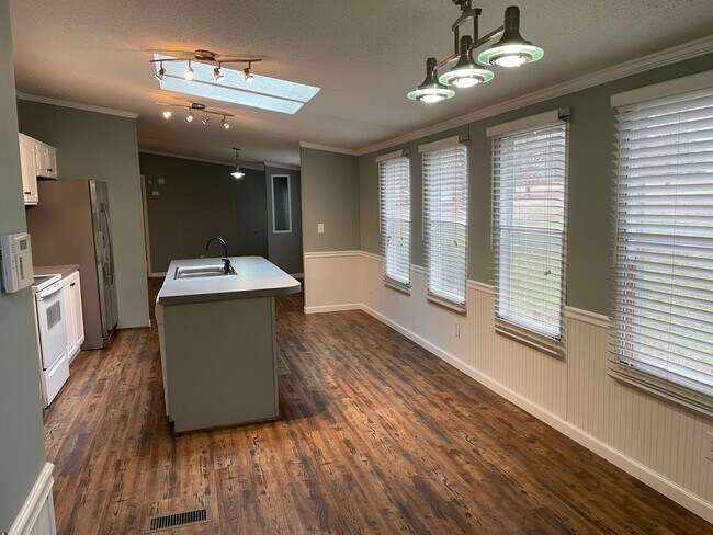 Building Photo - Updated Three Bedroom Two Bath Double Wide...