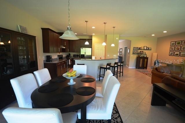 Building Photo - 9306 Coachman Dr