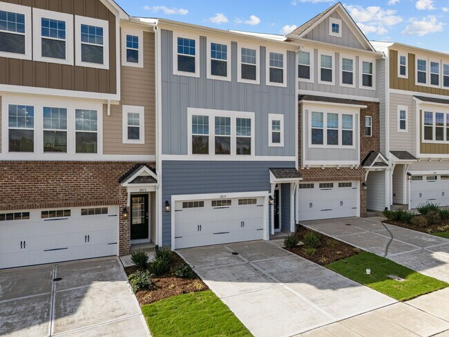 Building Photo - 2815 Carbondale Ct