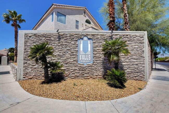 Building Photo - RARE Single Story, 3 Bedroom with 3 Car Garage in a GATED community!