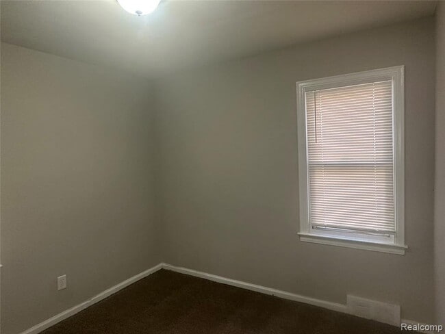 Building Photo - 7777 Auburn St