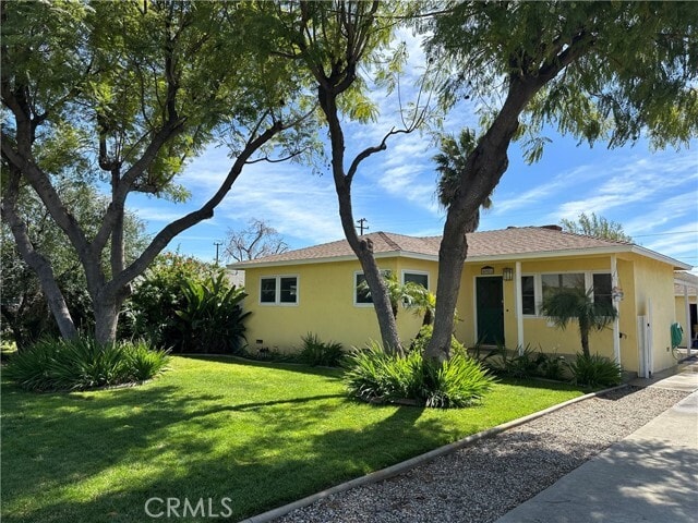 Building Photo - 4981 Lincoln Ave