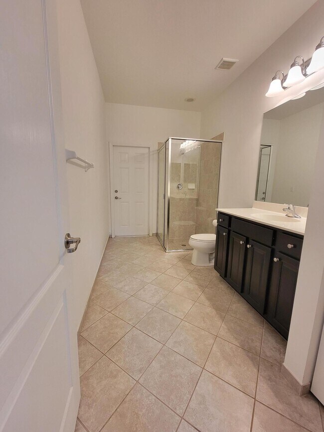 Building Photo - 183 Rudder Cay Way