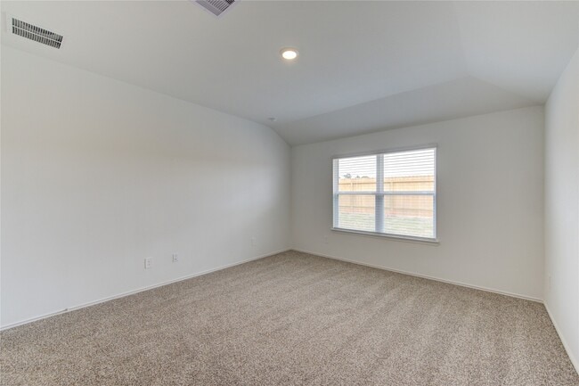 Building Photo - 24434 Elmwood Falls Dr