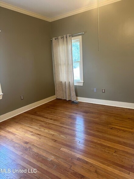 Building Photo - 3564 Cowan Pl