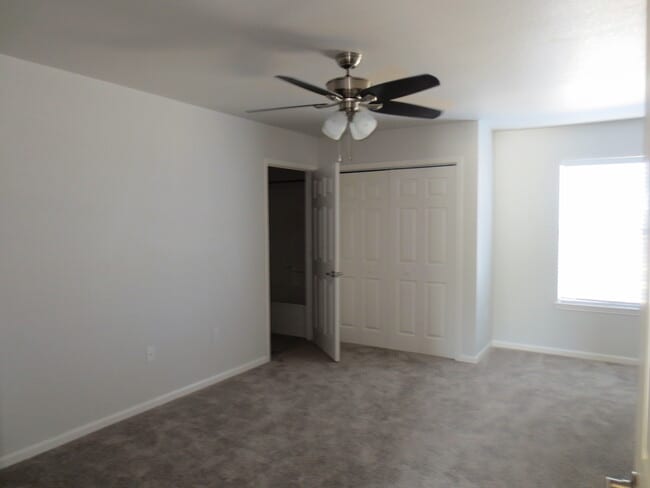 Building Photo - Beautifully Updated 3Bed/2.5Bath Townhouse in the Heart of Destin