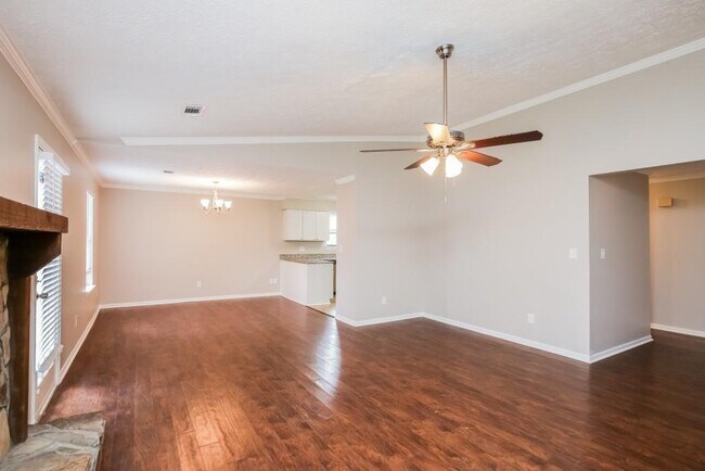 Building Photo - 5056 Rails Way