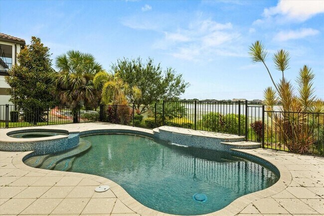 Building Photo - 10854 Lemon Lake Blvd