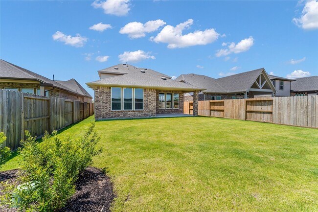 Building Photo - 28938 Hauter Wy